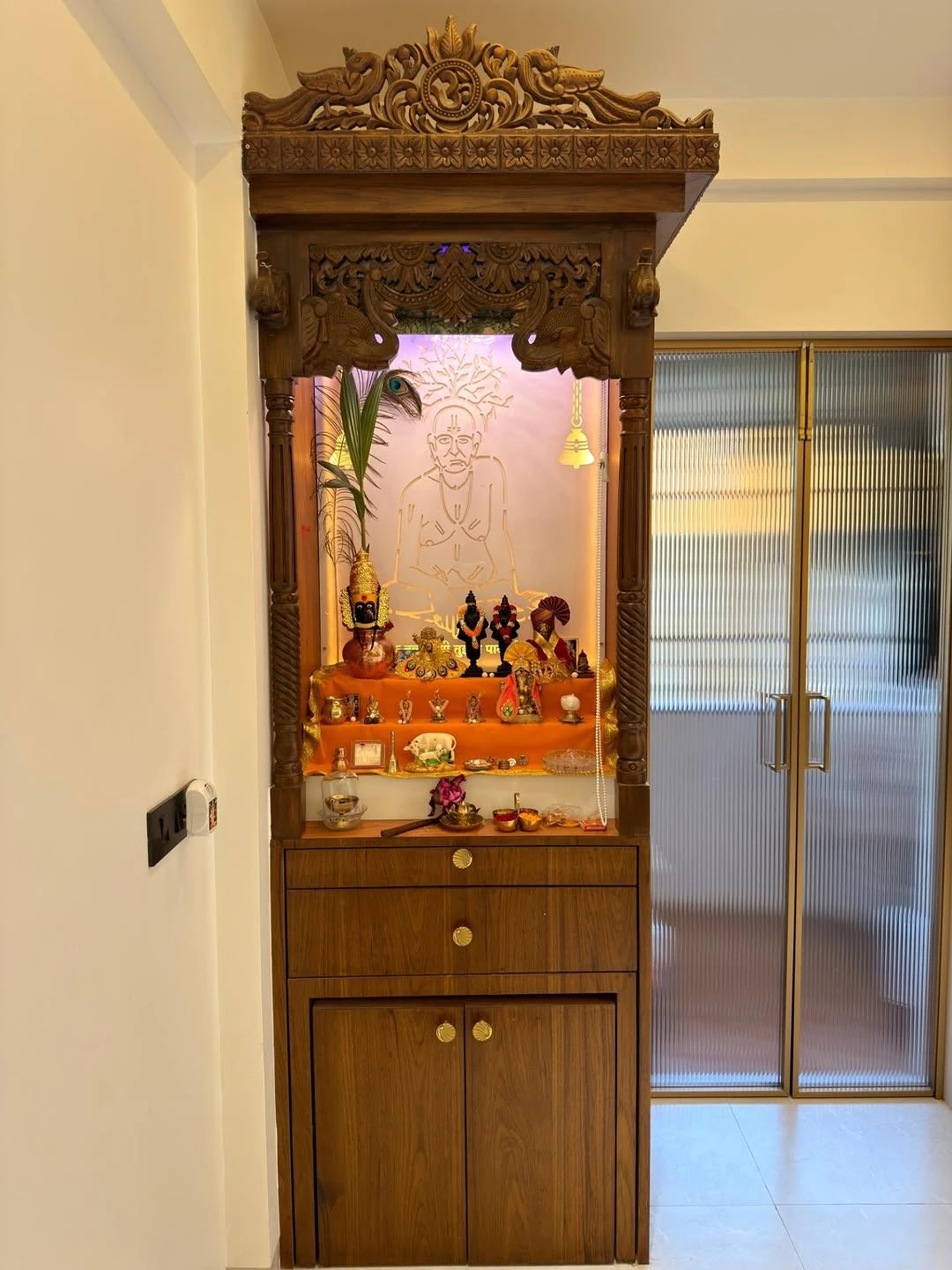 The Heritage Pooja Niche